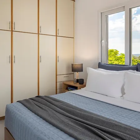 Ionian Breeze Luxury Apartments-myrtos Apartman *